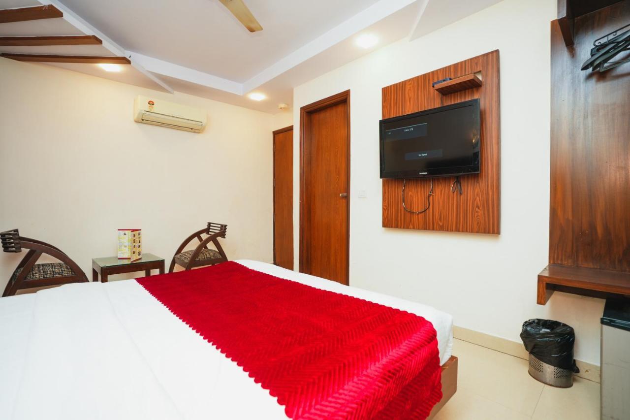 Hotel High 5 Land Delhi  Exterior photo